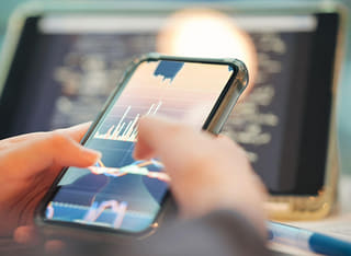 Verificação por parte do investidor das etapas claras de levantamento e movimentação de capital