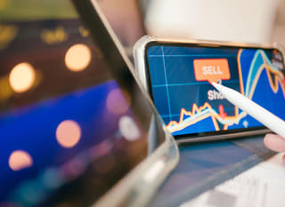 Operador de múltiplos mercados a examinar alternativas de Bitcoin, Ethereum e forex